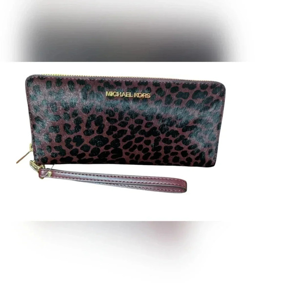 NWT  Michael Kors Large Continental Leather Long Zip Around Wallet Wristlet - Picture 1 of 7